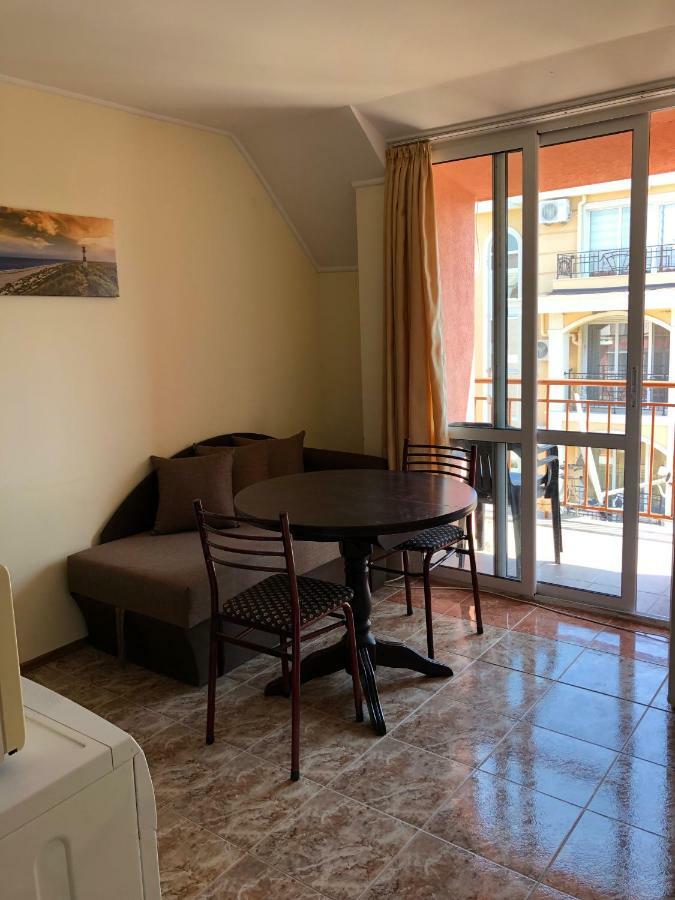 Apartment Dunav Apt.2 *