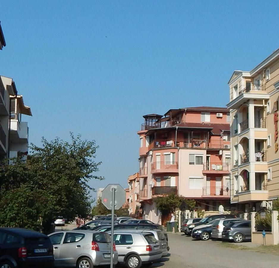 Dunav Apt.2 * Ravda
